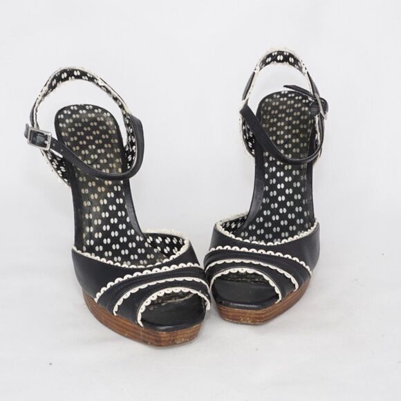 Jessica Simpson 'Blazie' Platform Pumps, Size 7.5 - Picture 3 of 7